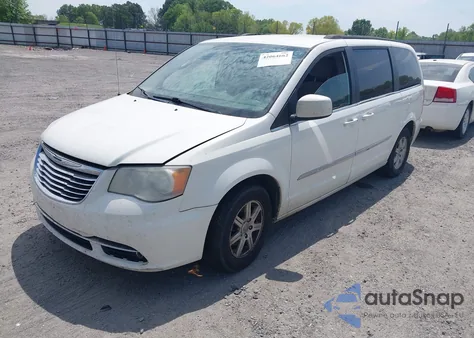 2012 Chrysler Town & Country Touring из США, поврежденный, VIN 2C4RC1BG2CR157490